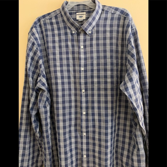 Old Navy Other - Men’s Old Navy Long Sleeve button shirt